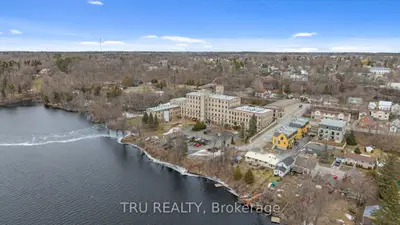 1 Rosamond Street E 308, Mississippi Mills, On K0a 1a0