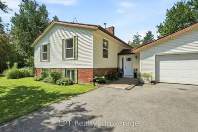1207 County Rd 9 Street, Greater Napanee, On K7r 3k8