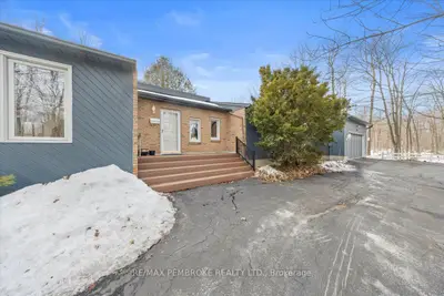 1235 MILLBURN Crescent, Orleans - Cumberland and Area, ON K4C 1C9