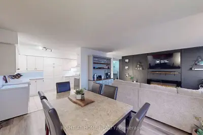 688 Preston Parkway 403, Cambridge, On N3h 5k6