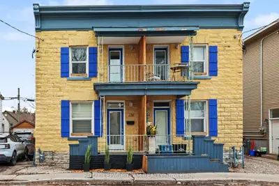 236 Emond Street, Vanier And Kingsview Park, On K1l 7r8