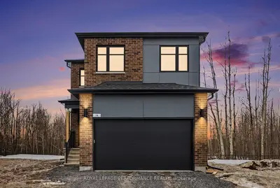 14 Academie Street, Russell, On K0a 1w0