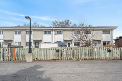 2642 Moncton Road A, Britannia Heights - Queensway Terrace N And Area, On K2b 7w1