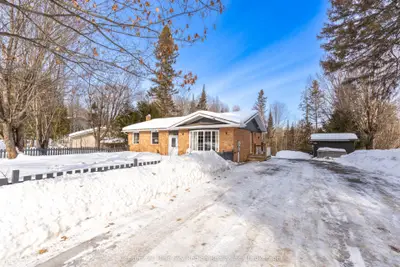 20 Catherine Drive, East Ferris, ON P0H 1B0