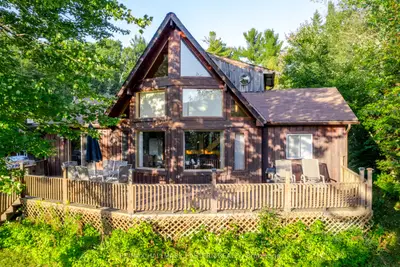 152a Paradise Landing Road, Hastings Highlands, On K0l 2s0