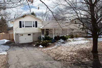 1231 Sunningdale Road E, London North, On N5x 4b1