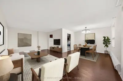 1100 Courtland Avenue E 605, Kitchener, On N2c 2h9