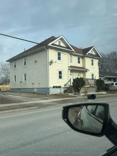 187-189 Byron Street, Quinte West, On K8v 2y7