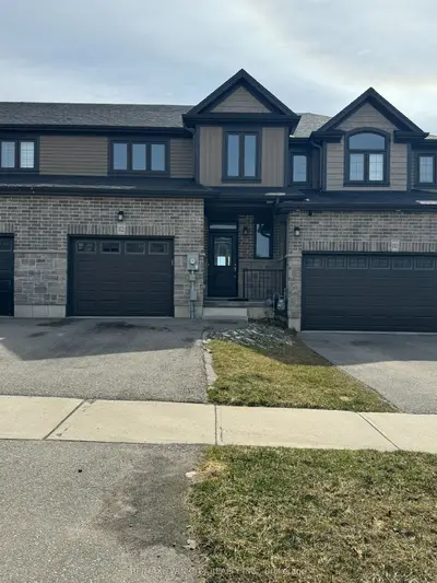 112 Links Crescent, Woodstock, On N4t 0k7