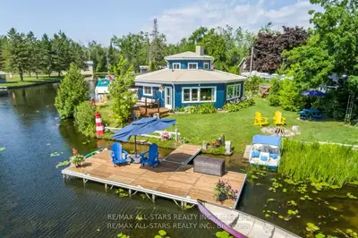 2 Sackitt Road, Kawartha Lakes, ON K0M 1N0
