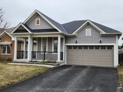 25 White Drive, Port Hope, ON L1A 0B7