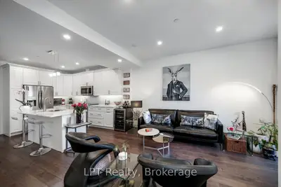 135 Orr Street 209, Cobourg, On K9a 0j6