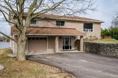 1247 Gail Park Drive, Selwyn, On K0l 1t0