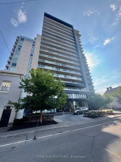 255 Bay Street 3, Ottawa Centre, On K1r 0c5