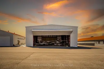 14 Hangar Road, Seguin, On P2a 0b2
