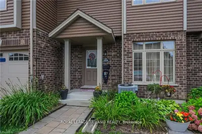 2635 Bateman Trail 105, London South, On N6l 0g1