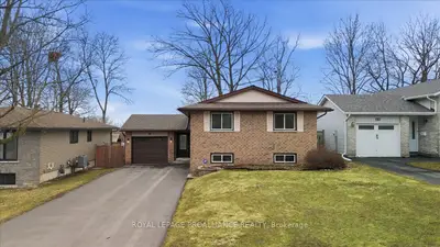 8 Loraine Avenue, Quinte West, On K8v 6m1