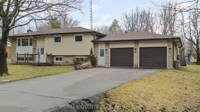 20 Taylor Drive, Prince Edward County, On K8n 4z7
