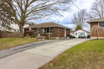 217 5th Avenue, Woodstock, On N4s 2g2