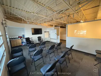 1010 Polytek Street 35, Beacon Hill North - South and Area, ON K1J 9J2