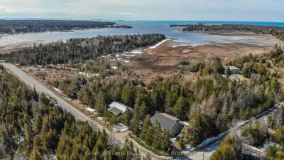668 Pike Bay Road, Northern Bruce Peninsula, On N0h 2t0
