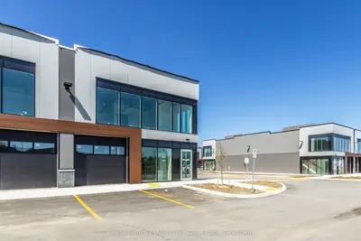 587 Hanlon Creek Boulevard 23, Guelph, ON N1C 0A1
