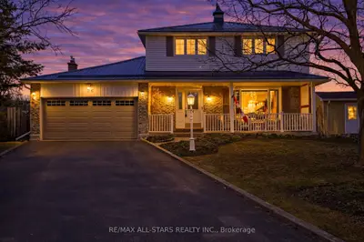 26 Applewood Crescent, Kawartha Lakes, On K9v 4w8
