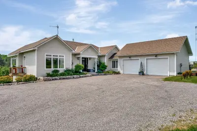 3118 County Road 10 Road, Prince Edward County, On K0k 2p0