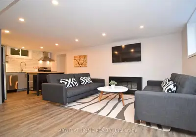 118 Lower Charlotte Street, Lower Town - Sandy Hill, On K1n 8k3