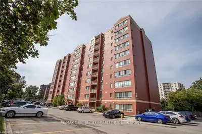 95 Base Line Road W 303, London South, ON N6J 4X3
