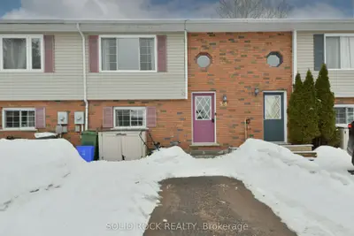 34 Northbrook Road, Petawawa, On K8h 3n5