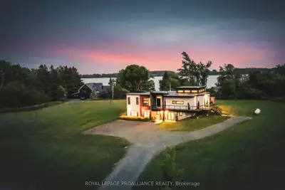 2670 County Road 8, Prince Edward County, On, K0k 2t0
