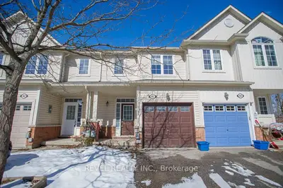 21 Diana Avenue 43, Brantford, On N3t 0g7