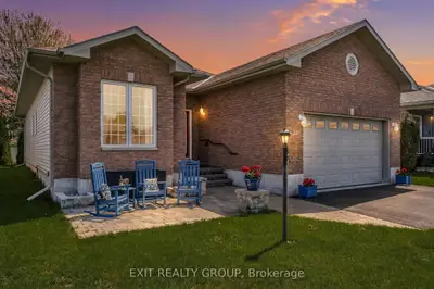 12 Aletha Drive, Prince Edward County, On K0k 3l0