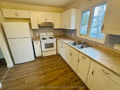13 Coventry Crescent 54, Kingston, On K7m 7s2