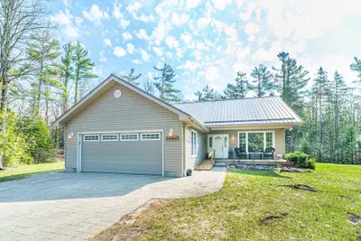 914 County Rd 49, Trent Lakes, On, K0m 1a0