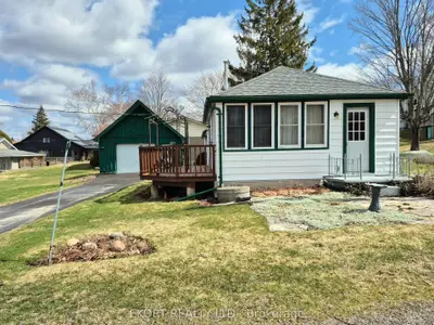 40 Demille Street, Prince Edward County, On K0k 1w0