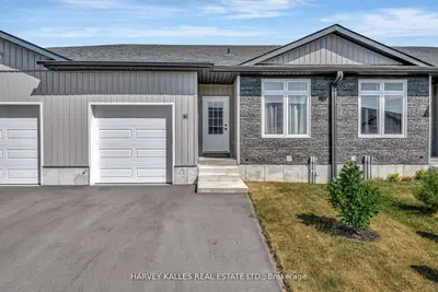16 Dayton Court, Prince Edward County, On K0k 2t0