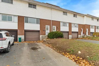 42 O'hare Street, Belleville, On K8p 4n1