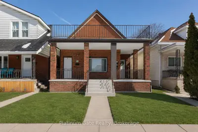 Detached in Windsor
