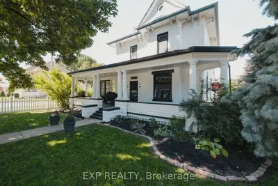290 Turnberry Street, Huron East, ON N0G 1H0