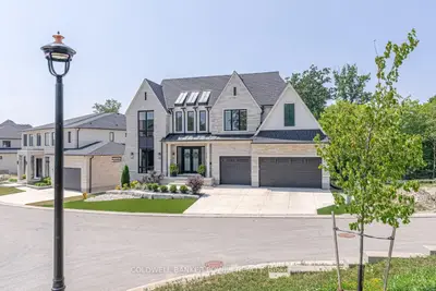 720 Apricot Drive 14, London South, On N6k 0m5