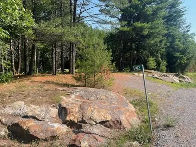 942 Balmer Road, North Kawartha, On K0l 1a0