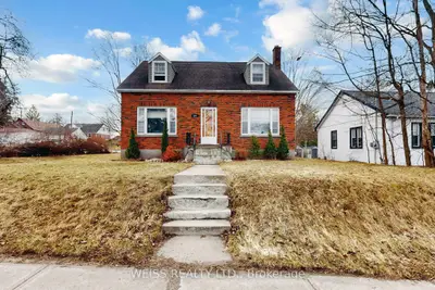 261 Wolsely Street, Peterborough, On K9h 4z8