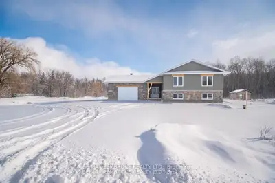 00 Doran Road, Laurentian Valley, On K8a 6w4