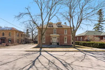 69 Bond Street W, Kawartha Lakes, On K9v 3r3