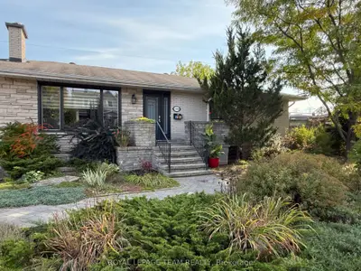 1264 Notting Hill Avenue, Hunt Club - South Keys and Area, ON K1V 6T4