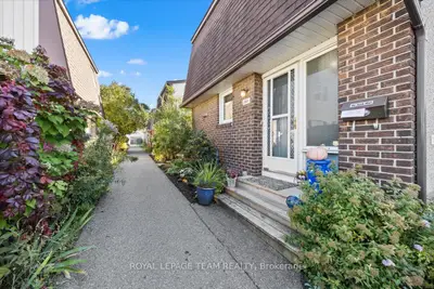3310 Southgate Road 221, Hunt Club - South Keys And Area, On K1v 8x4
