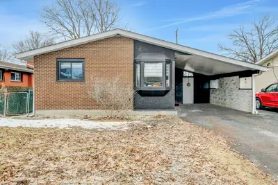 2424 Heaton Avenue, Elmvale Acres And Area, On K1g 1j2