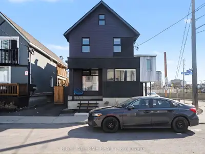 141 Carruthers Avenue, West Centre Town, ON K1Y 1N4